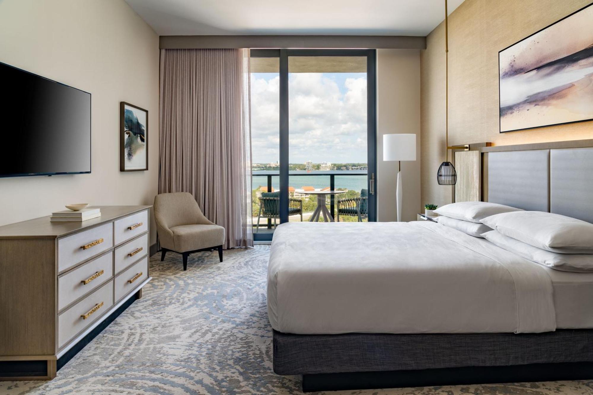 Jw Marriott Clearwater Beach Resort & Spa Exterior photo