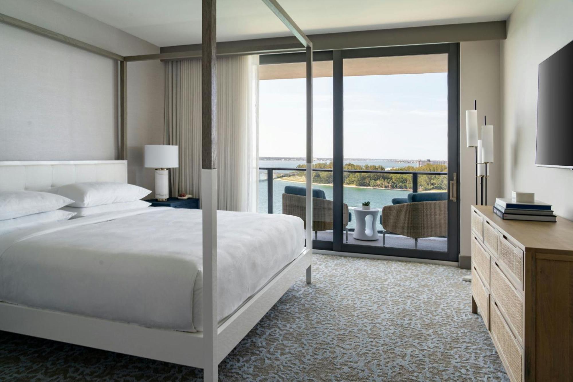 Jw Marriott Clearwater Beach Resort & Spa Exterior photo